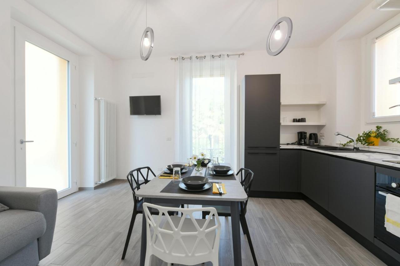Sunflower Apartments Baveno Bagian luar foto