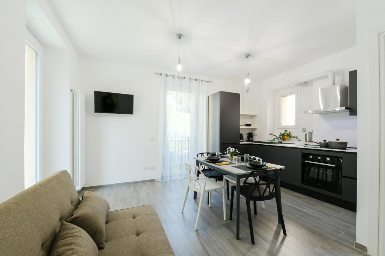 Sunflower Apartments Baveno Bagian luar foto