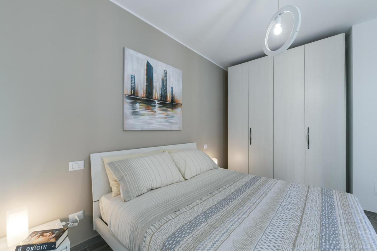 Sunflower Apartments Baveno Bagian luar foto